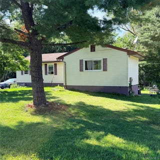 /international/us/4-westminster-drive-middletown-ny-110110271527/