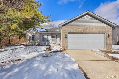 /international/us/753-forest-green-drive-o-fallon-il-110106153655/