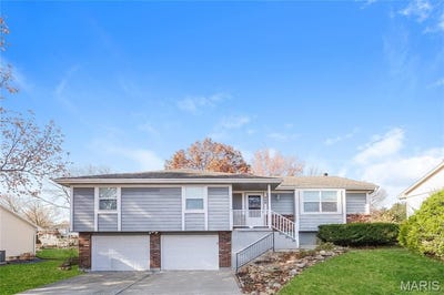 /international/us/408-n-washington-street-raymore-mo-110103740700/