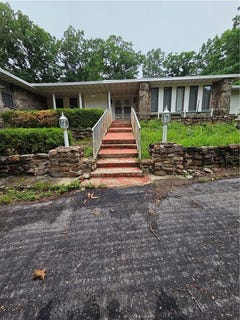 /international/us/450-county-road-107-norfork-ar-110108473637/