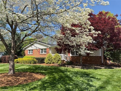 /international/us/131-taft-street-eden-nc-110107690900/