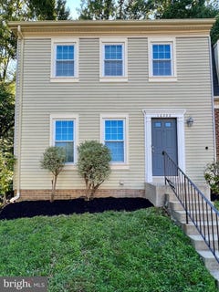 /international/us/10332-mockingbird-pond-court-burke-va-110108260129/