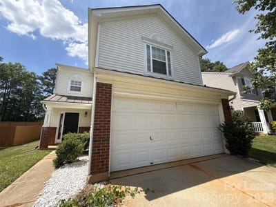 /international/us/6831-sunman-road-charlotte-nc-110105886200/