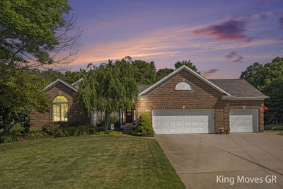 /international/us/3569-warwick-glen-drive-ne-rockford-mi-110100703880/