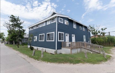 /international/us/597-bayberry-walk-ocean-beach-ny-110096104256/