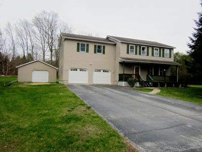 /international/us/26-pike-drive-st-albans-town-vt-110107078290/