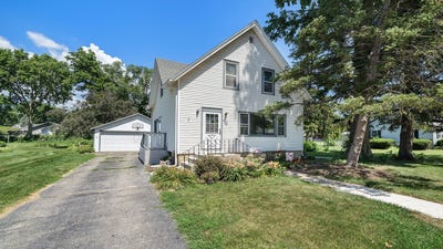 /international/us/423-w-madison-belvidere-il-110100718723/
