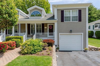 /international/us/32-orchard-meadows-drive-smithfield-ri-110108821638/