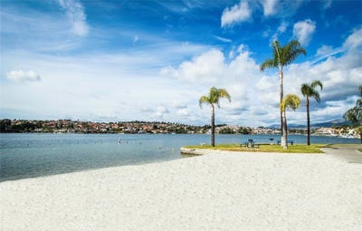 /international/us/27857-chipiona-mission-viejo-ca-110108382748/