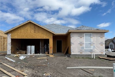 /international/us/2102-apollo-drive-portland-tx-110120773027/