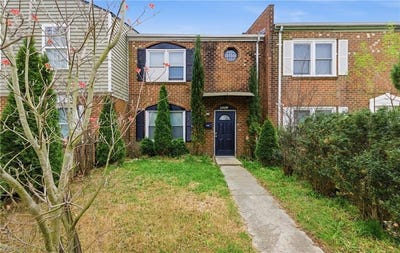 /international/us/4061-holly-cove-drive-chesapeake-va-110107035958/