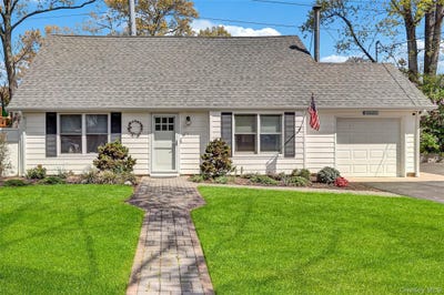 /international/us/171-prince-road-rocky-point-ny-110107731462/