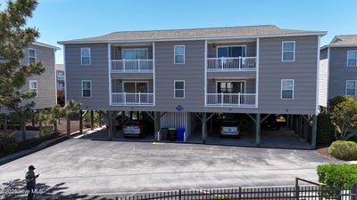 /international/us/250-w-second-street-ocean-isle-beach-nc-110099165817/