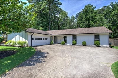 /international/us/3125-waterfront-circle-marietta-ga-110101029425/