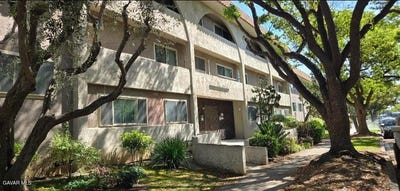 /international/us/8650-belford-avenue-los-angeles-ca-110106848847/