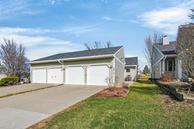 /international/us/3916-fletcher-boulevard-ames-ia-110106622645/