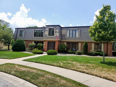 /international/us/1537-maple-place-schererville-in-110101008673/