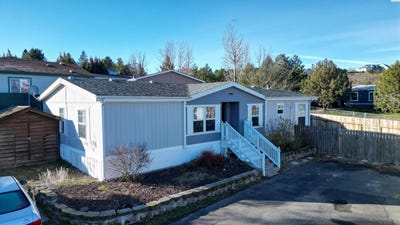 /international/us/260-nw-golden-hills-dr-pullman-wa-110106275585/