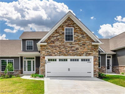 /international/us/5878-hawks-nest-circle-nw-unit-16b-canton-oh-110093739920/