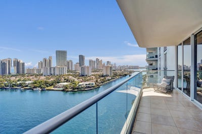 /international/us/19707-turnberry-way-aventura-fl-110106365636/