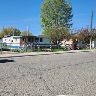 /international/us/434-barnett-avenue-dillon-mt-110100254063/