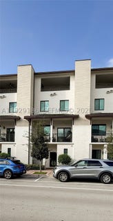 /international/us/4654-nw-84th-ave-doral-fl-110104222713/