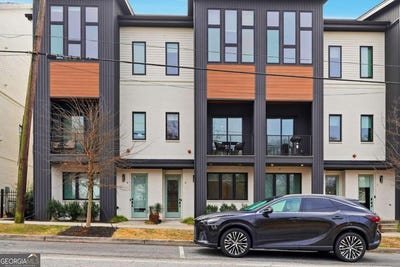 /international/us/2347-hosea-l-williams-drive-se-atlanta-ga-110108628435/