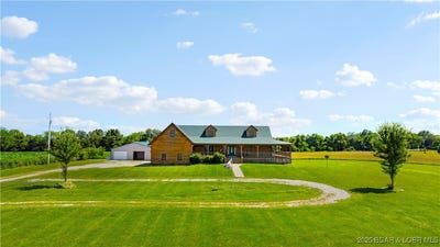/international/us/9422-highway-52-versailles-mo-110100805707/