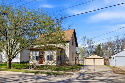 /international/us/914-n-elm-avenue-owatonna-mn-110107336849/