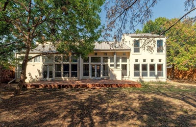 /international/us/4232-las-brisas-court-irving-tx-110104341898/