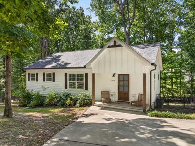 /international/us/184-middle-road-lookout-mountain-ga-110119709337/