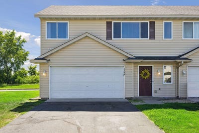 /international/us/1348-willow-trail-farmington-mn-110109417333/