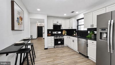 /international/us/93-tattersall-drive-burlington-nj-110119686832/