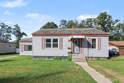 /international/us/1461-creston-street-muskegon-mi-110120457353/