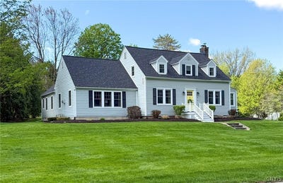 /international/us/4-gilbert-road-new-hartford-ny-110107953289/