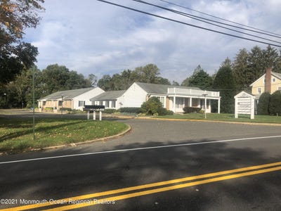 /international/us/22-s-holmdel-road-holmdel-nj-110072715819/