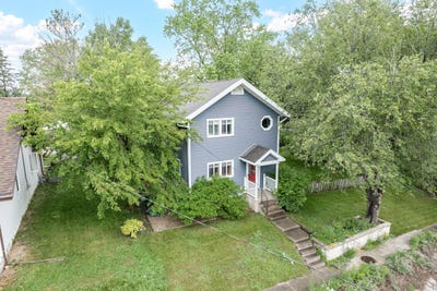 /international/us/593-n-german-st-mayville-wi-110100470947/