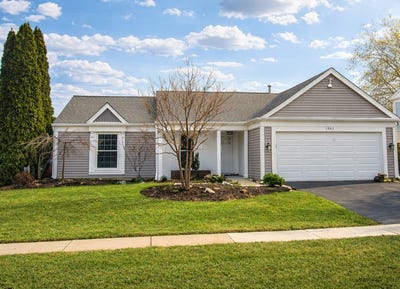 /international/us/1863-castle-pines-circle-elgin-il-110107192515/