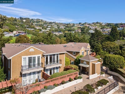 /international/us/70-neds-way-tiburon-ca-110106241024/