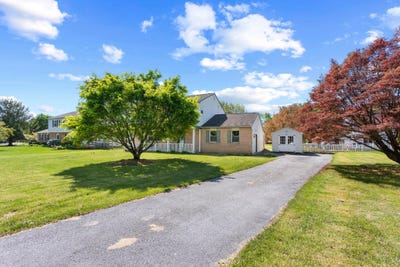 /international/us/31-carlson-way-downingtown-pa-110107879112/