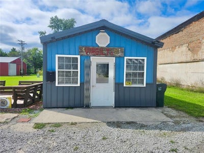 /international/us/608-main-street-ridgeway-mo-110120043150/