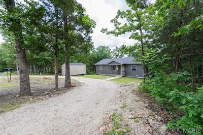 /international/us/3440-peaceful-valley-road-owensville-mo-110108343249/