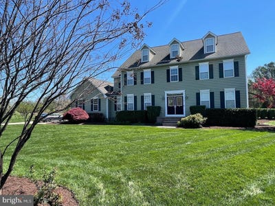 /international/us/105-port-court-grasonville-md-110100816018/