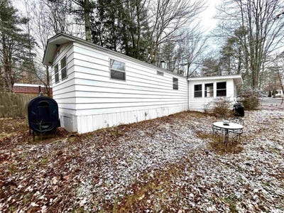 /international/us/3-hoover-circle-loudon-nh-110105237867/