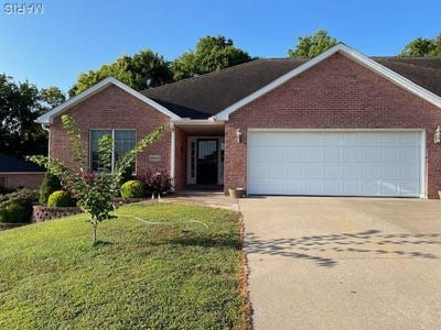 /international/us/2843-lynwood-hills-drive-cape-girardeau-mo-110101517945/