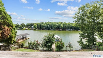/international/us/385-frances-circle-leesburg-al-110101548708/?lang=en
