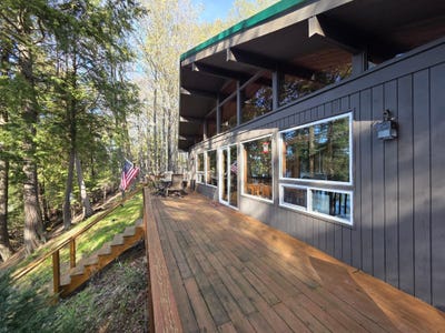 /international/us/6079-beatons-lake-rd-e-watersmeet-mi-110108220507/