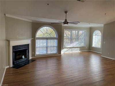 /international/us/3709-morris-farm-drive-greensboro-nc-110107754716/