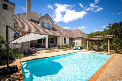 /international/us/21419-forest-waters-cir-garden-ridge-tx-110107933797/