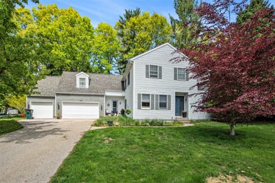 /international/us/2290-blissfield-court-muskegon-mi-110101423368/